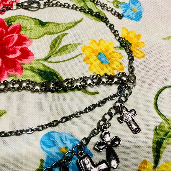 Goth style cocker with multi chain necklace - Picture 10 of 10